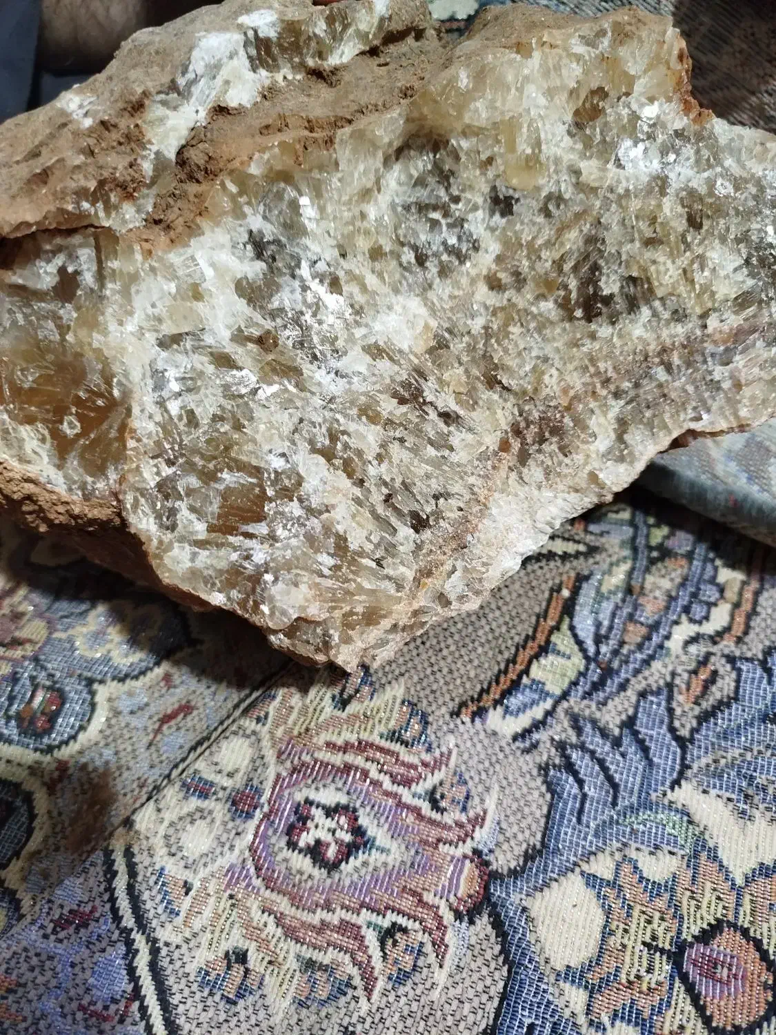 سنگ کلیست|کلکسیون اشیاء عتیقه|بیستون, |دیوار