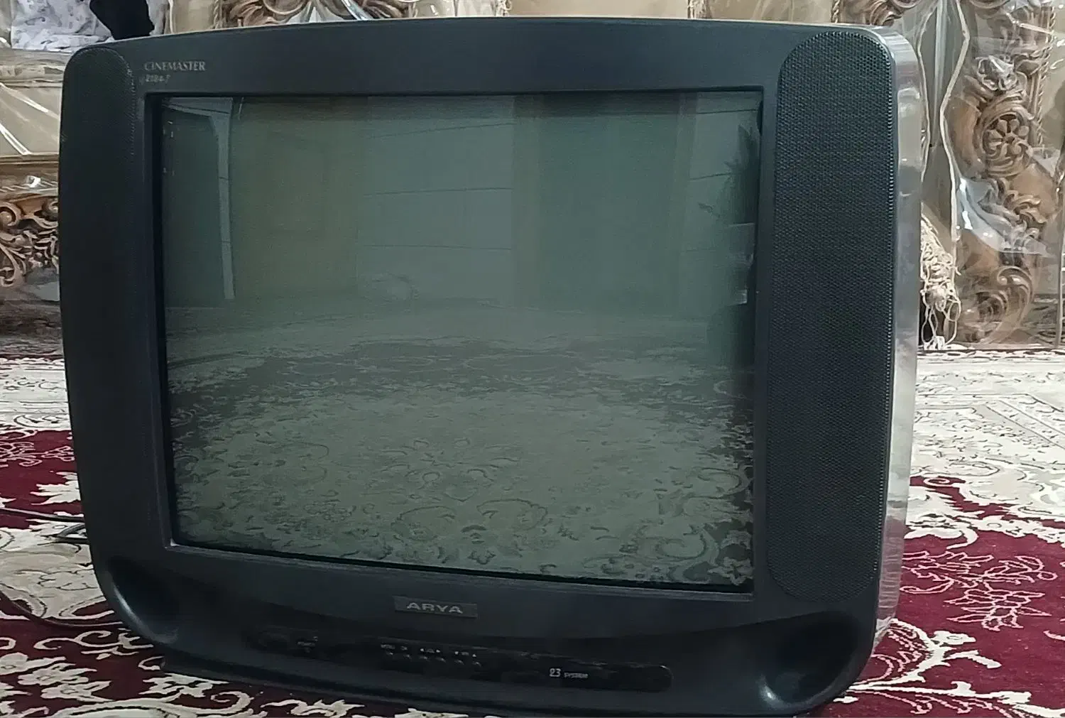 تلویزیون ۲۱ اینچ|تلویزیون و پروژکتور|فلاورجان, |دیوار