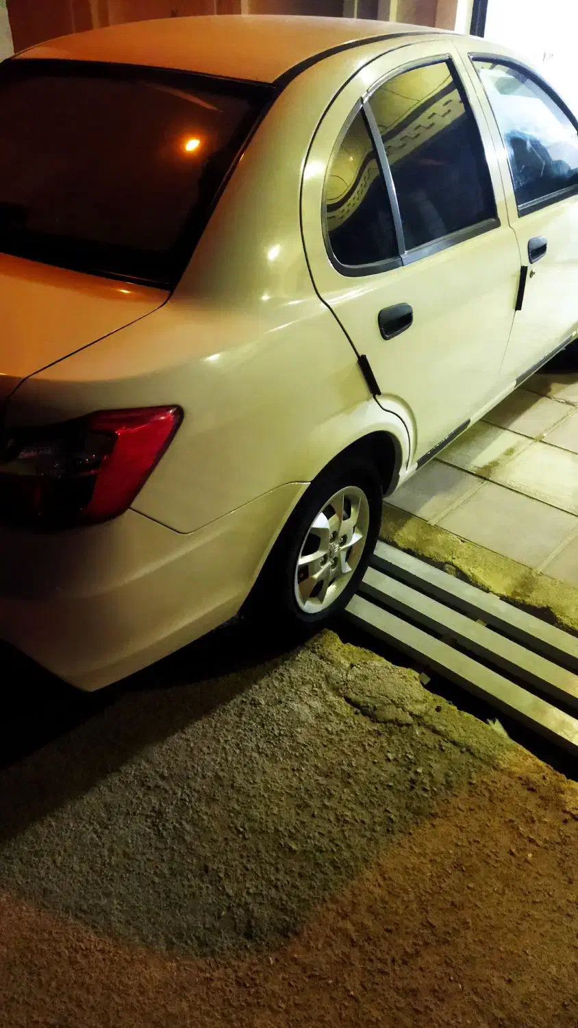 فروش ساینا مدل ۴۰۱|خودرو سواری و وانت|کازرون, |دیوار