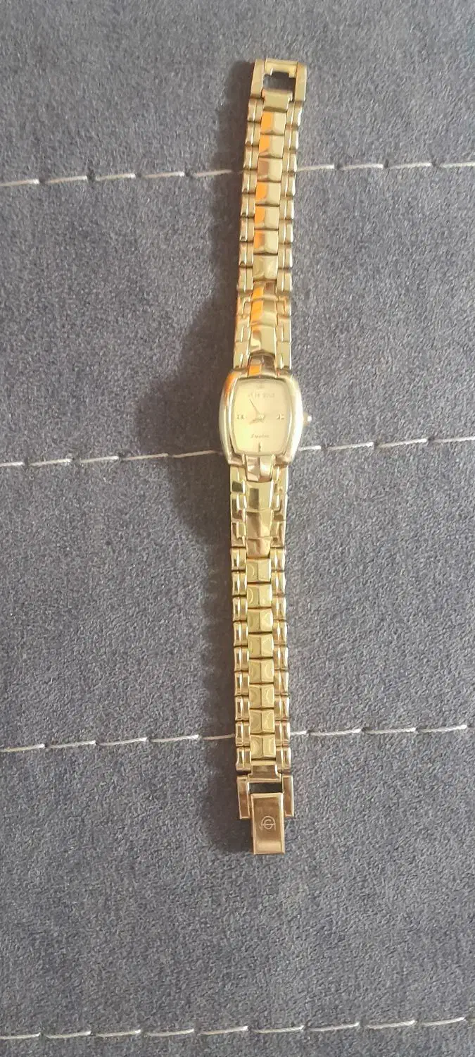 ساعت مچی زنانه|ساعت|مشهد, تربیت (صدف)|دیوار