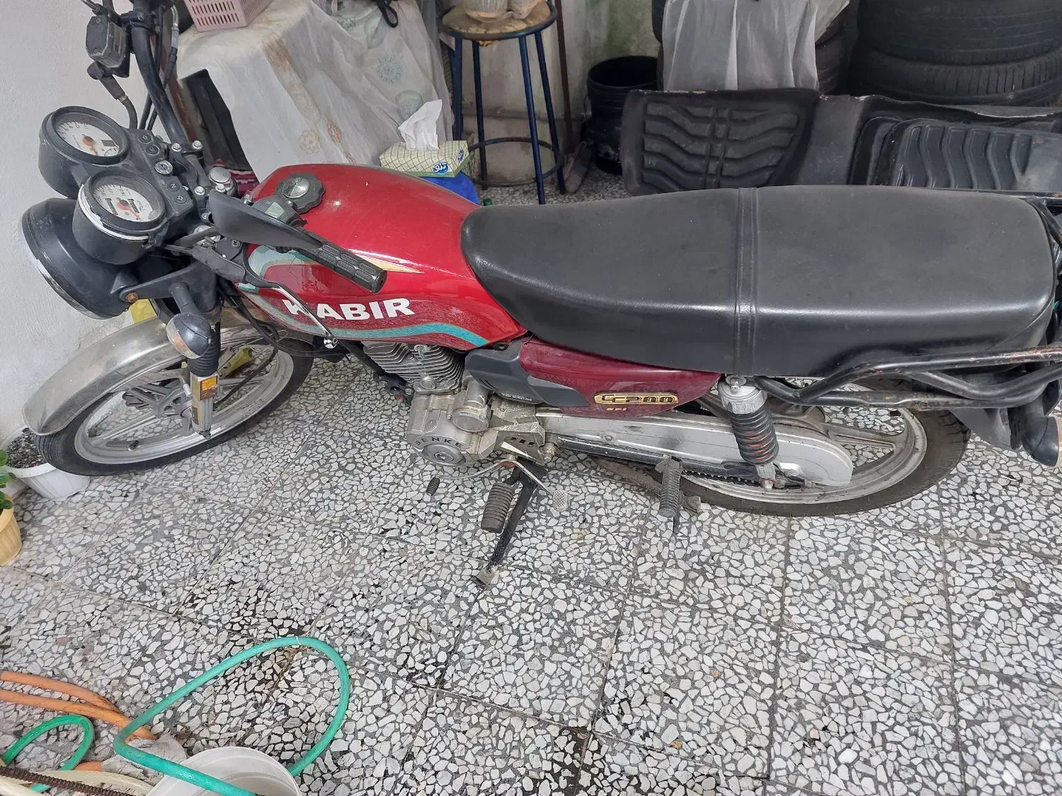 متورسیکلت مدل ۹۷ کاربرات دارای سند و کارت سوخت|موتورسیکلت|رشت, استادسرا|دیوار