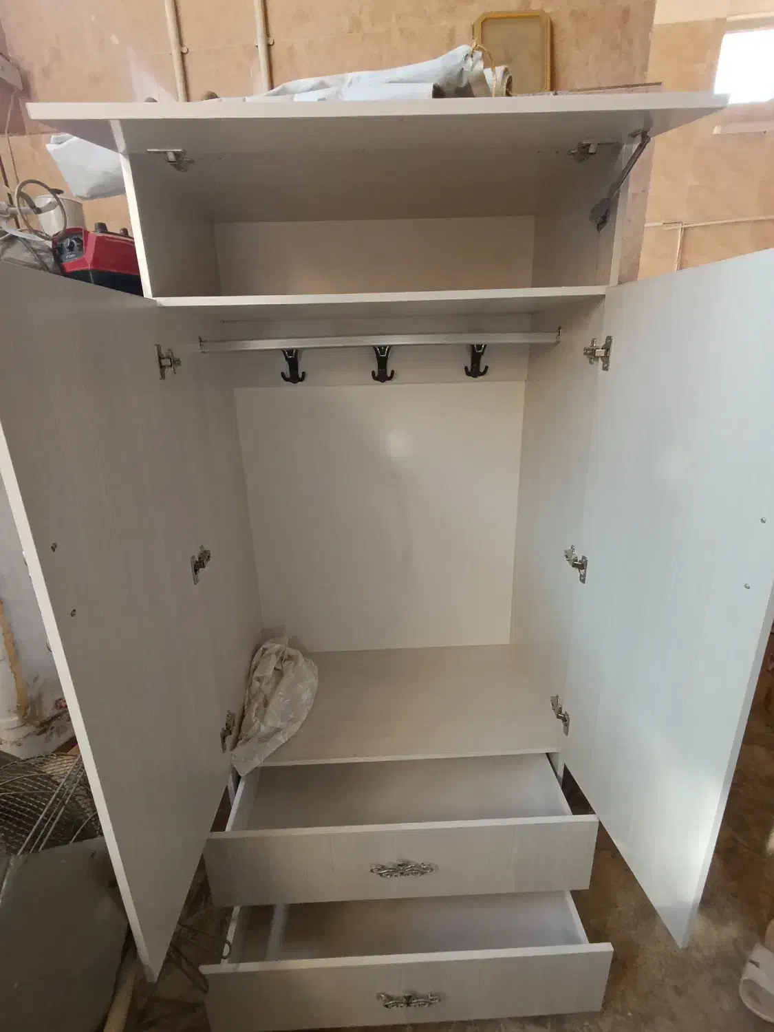 کمد لباس و بوفه|بوفه، ویترین، کنسول|اردکان, |دیوار