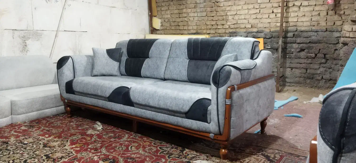 تعمیرات مبل حتی جزئی در خانه نقدواقساط|خدمات پیشه و مهارت|اراک, |دیوار