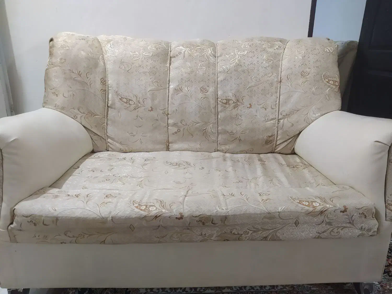 مبل خونگی پنج نفره|مبلمان خانگی و میز عسلی|شفت, |دیوار