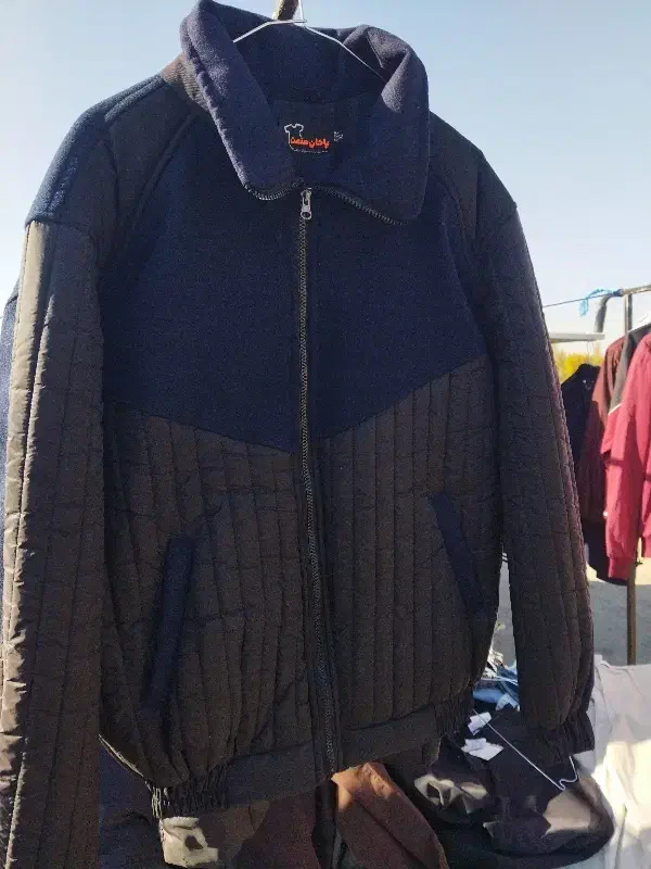 فروش شلوار لی وشش جیب کاپشن ایرانی وتاناکورا|لباس|شال, |دیوار