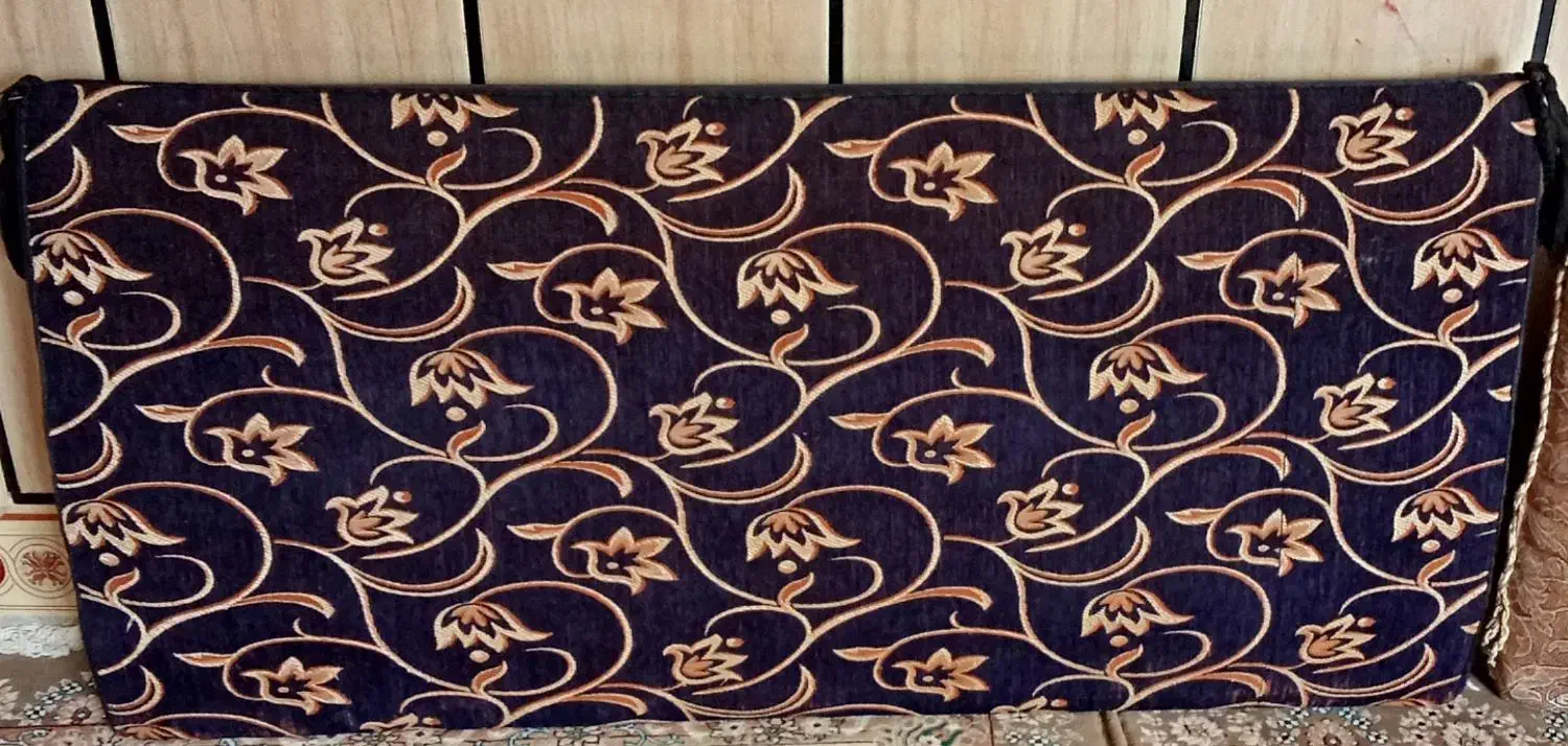 پشتی|پشتی|خرمآباد, |دیوار