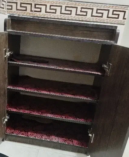 جاکفشی کاملا سالم|جاکفشی، کمد، دراور|زنجان, |دیوار