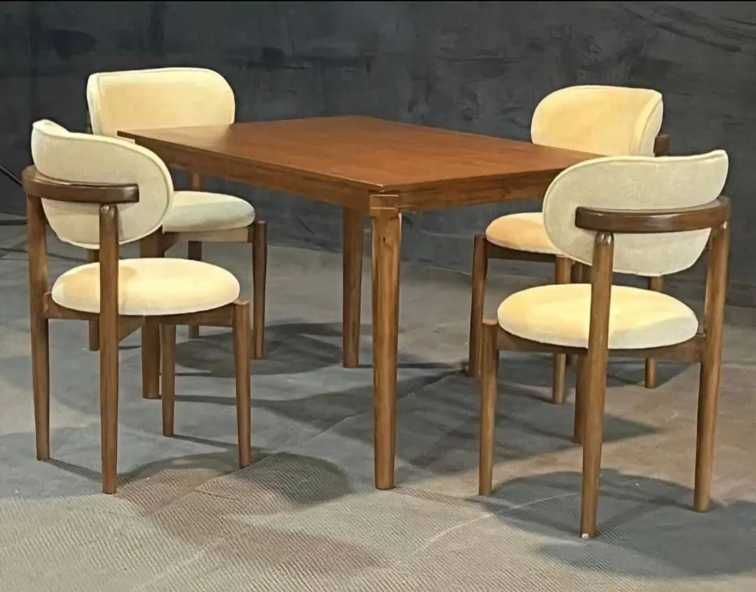 میز ناهار خوری اعلا درجه یک چهار نفره شش نفره|میز و صندلی غذاخوری|مرند, |دیوار