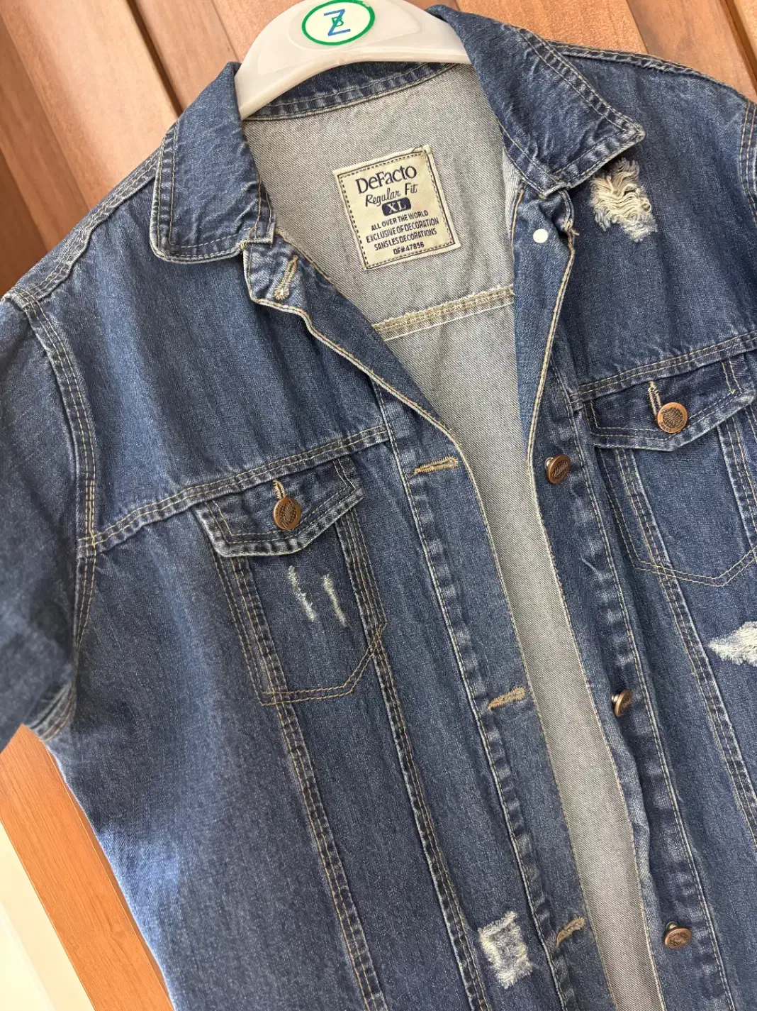 پوشاک|لباس|اصفهان, باغ زیار|دیوار