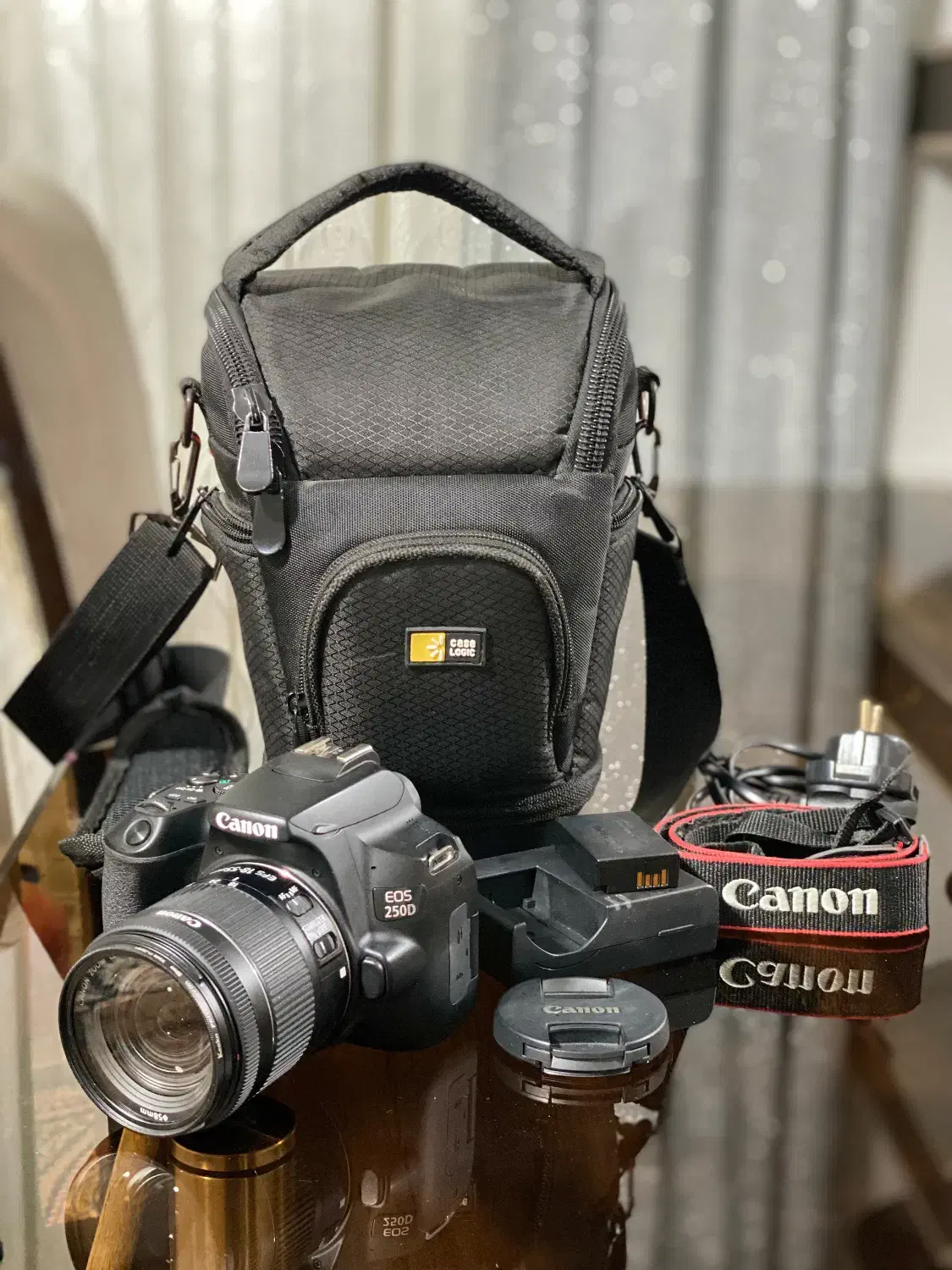 دوربین canon 250d|دوربین عکاسی و فیلم‌برداری|اراک, |دیوار