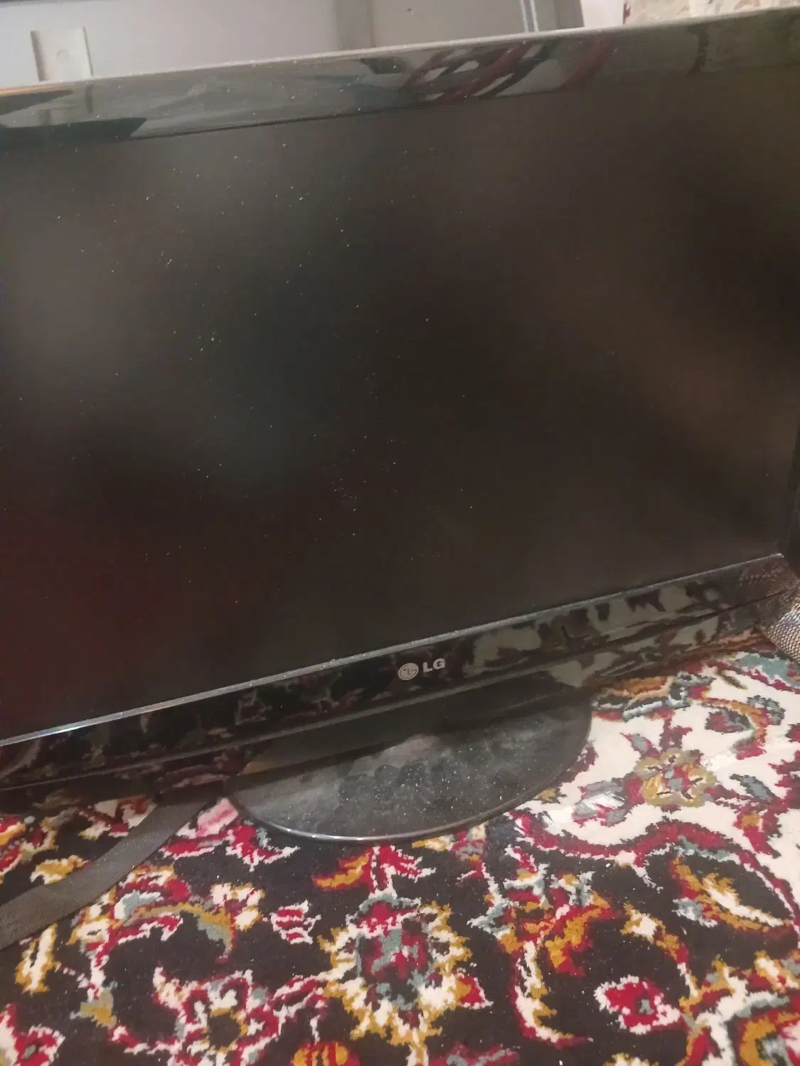 مانیتور و تلویزیون 32 ایمچ|تلویزیون و پروژکتور|پرند, فاز ۵|دیوار