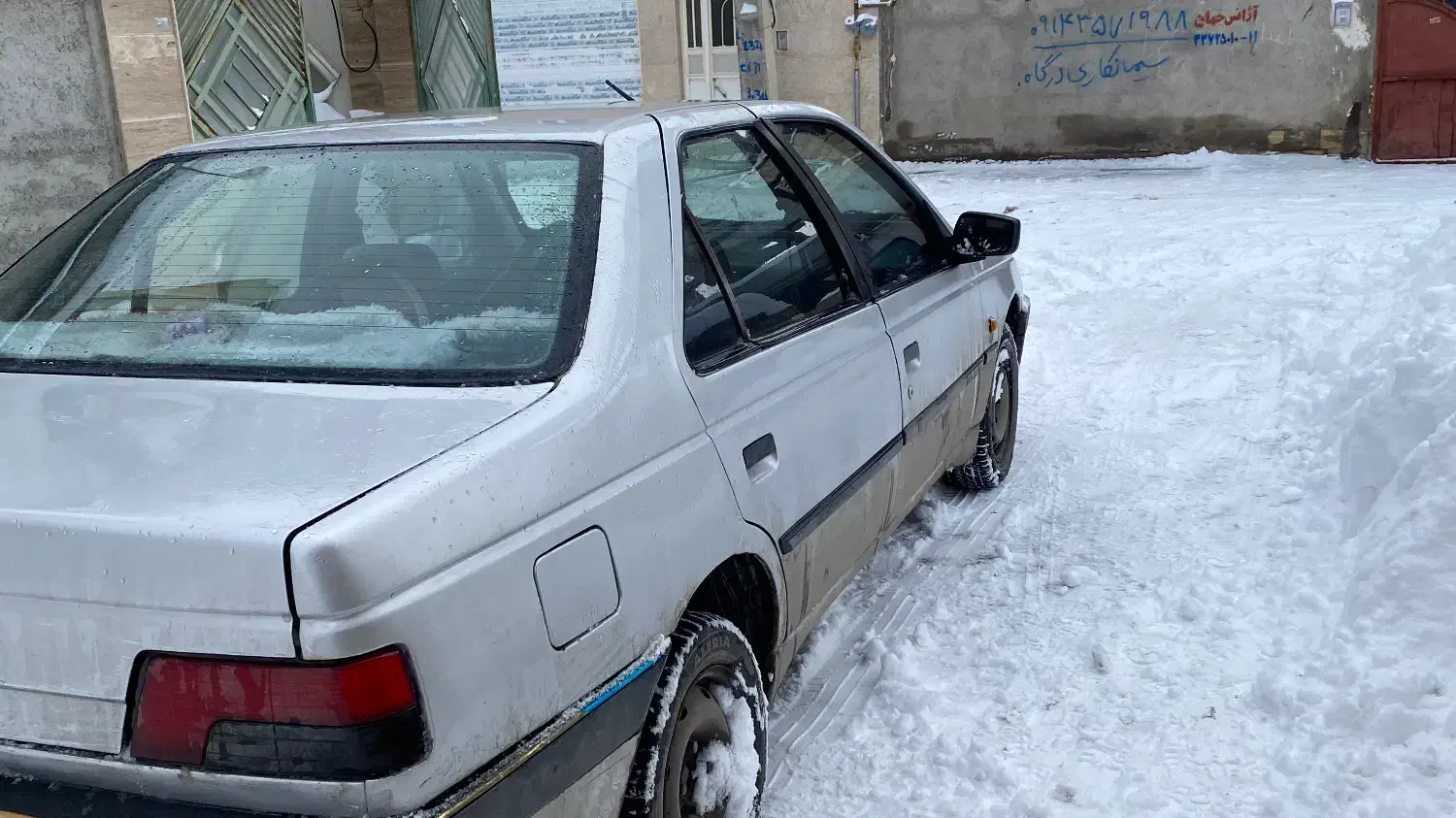 پژو ۴۰۵|خودرو سواری و وانت|اردبیل, |دیوار