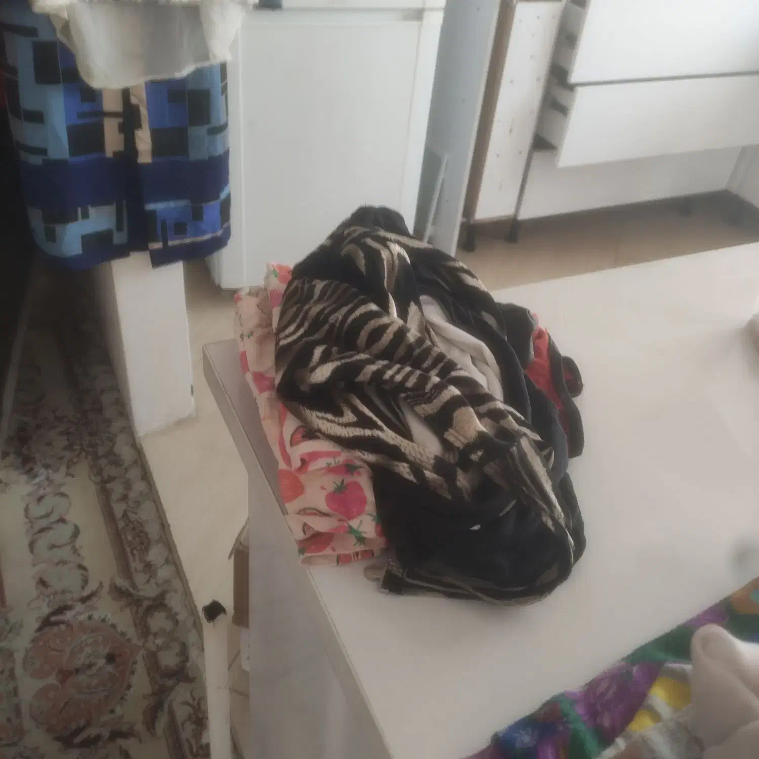 مانتو وشومیز و شال|لباس|کرج, حسین‌آباد|دیوار