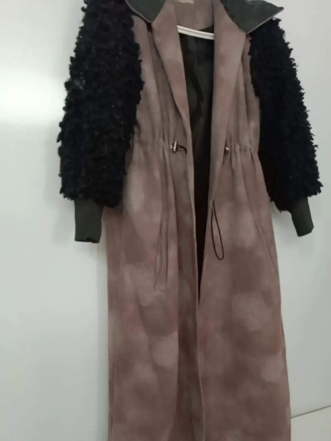 پاییزه|لباس|شیروان (خراسان), |دیوار