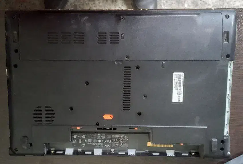 لپتاپ خراب مناسب تعمیرکار یا استفاده از قطعاتACER|رایانه همراه|شهریار, شهریار|دیوار