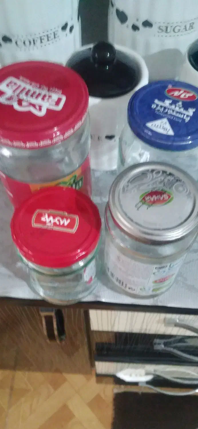 شیشه رب و مربا تمیز و شسته شده|ظروف نگهدارنده، پلاستیکی، یکبارمصرف|اردبیل, |دیوار