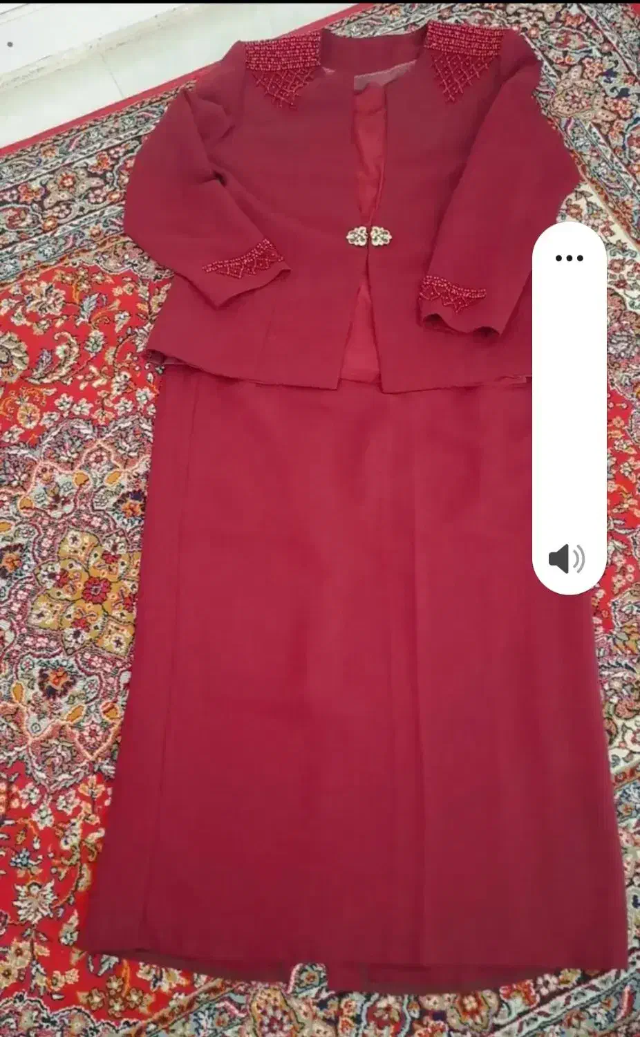 لباس مجلسی،|لباس|هشتگرد, فاز ۷ مهستان|دیوار