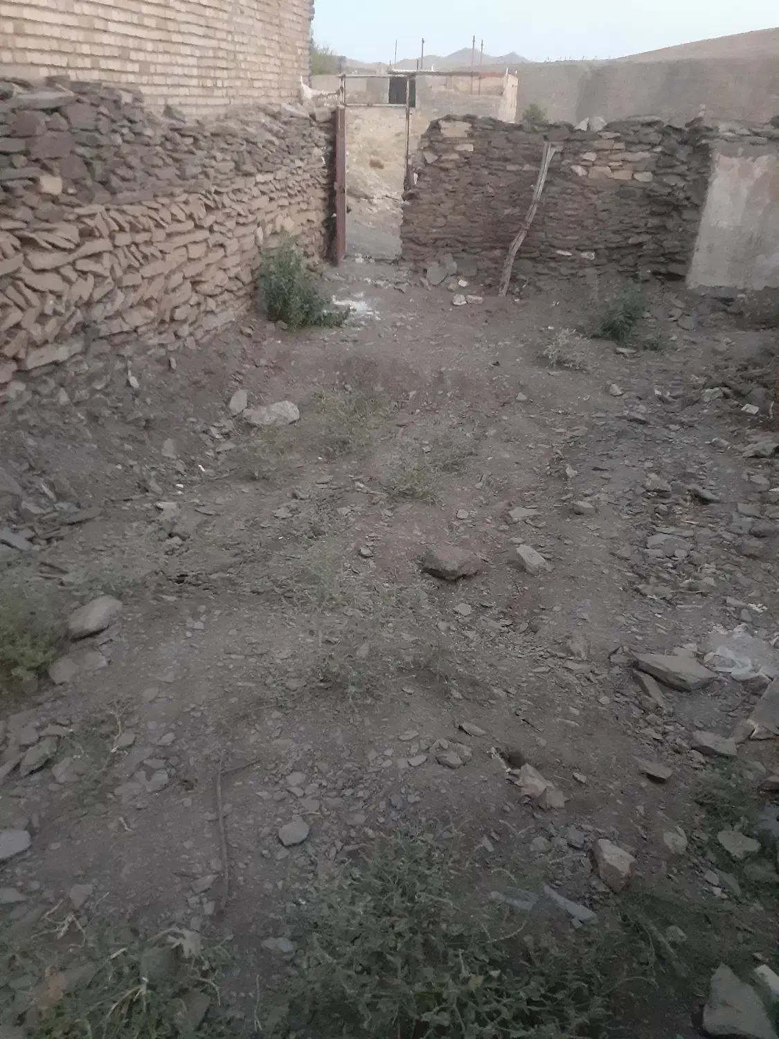 زمین مسکونی روستای ورکانه|فروش زمین و ملک کلنگی|همدان, |دیوار