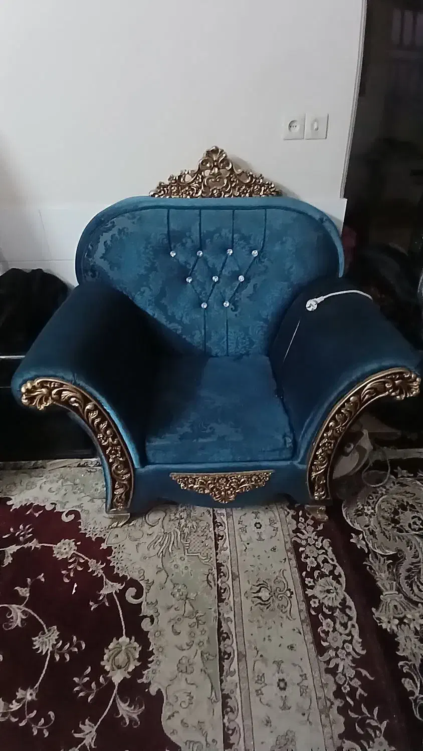 فروش مبل ۷ نفر|مبلمان خانگی و میز عسلی|یزد, |دیوار