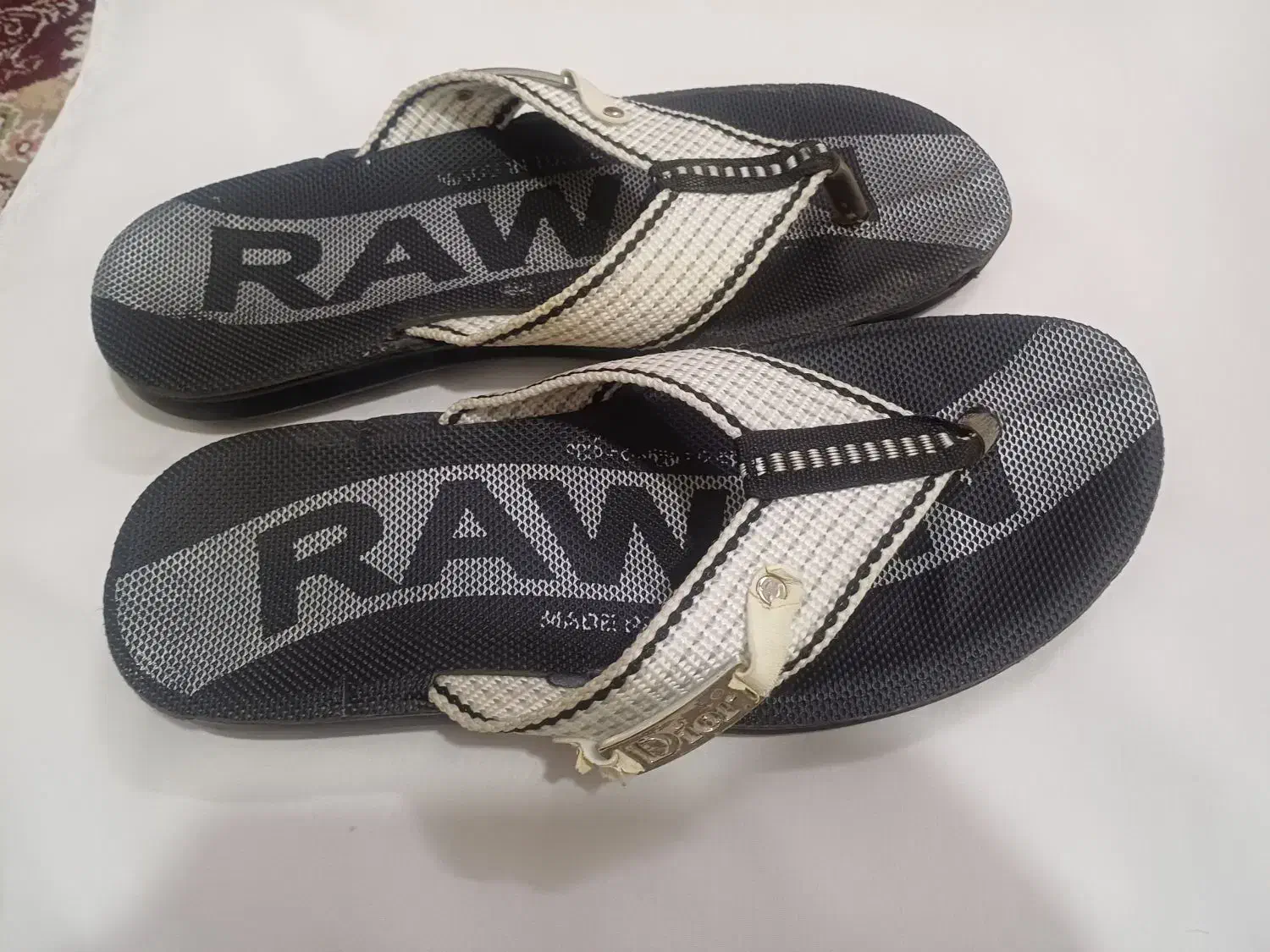 دمپایی|کیف، کفش، کمربند|مشهد, طبرسی شمالی|دیوار