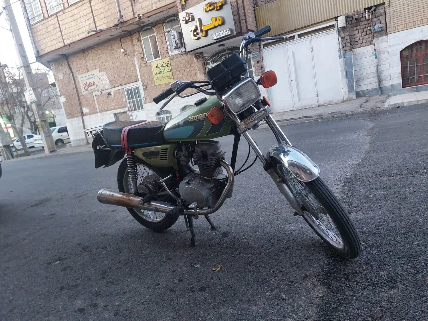 موتور هندا ۱۲۵ مدل ۹۰|موتورسیکلت|قم, علی آباد|دیوار