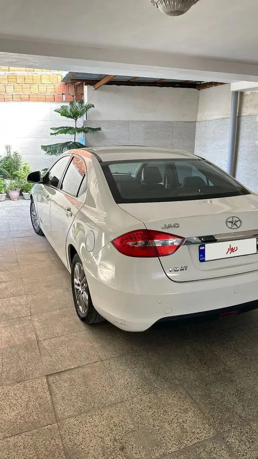 جک ۹۴ سفید اتومات|خودرو سواری و وانت|قائمشهر, |دیوار