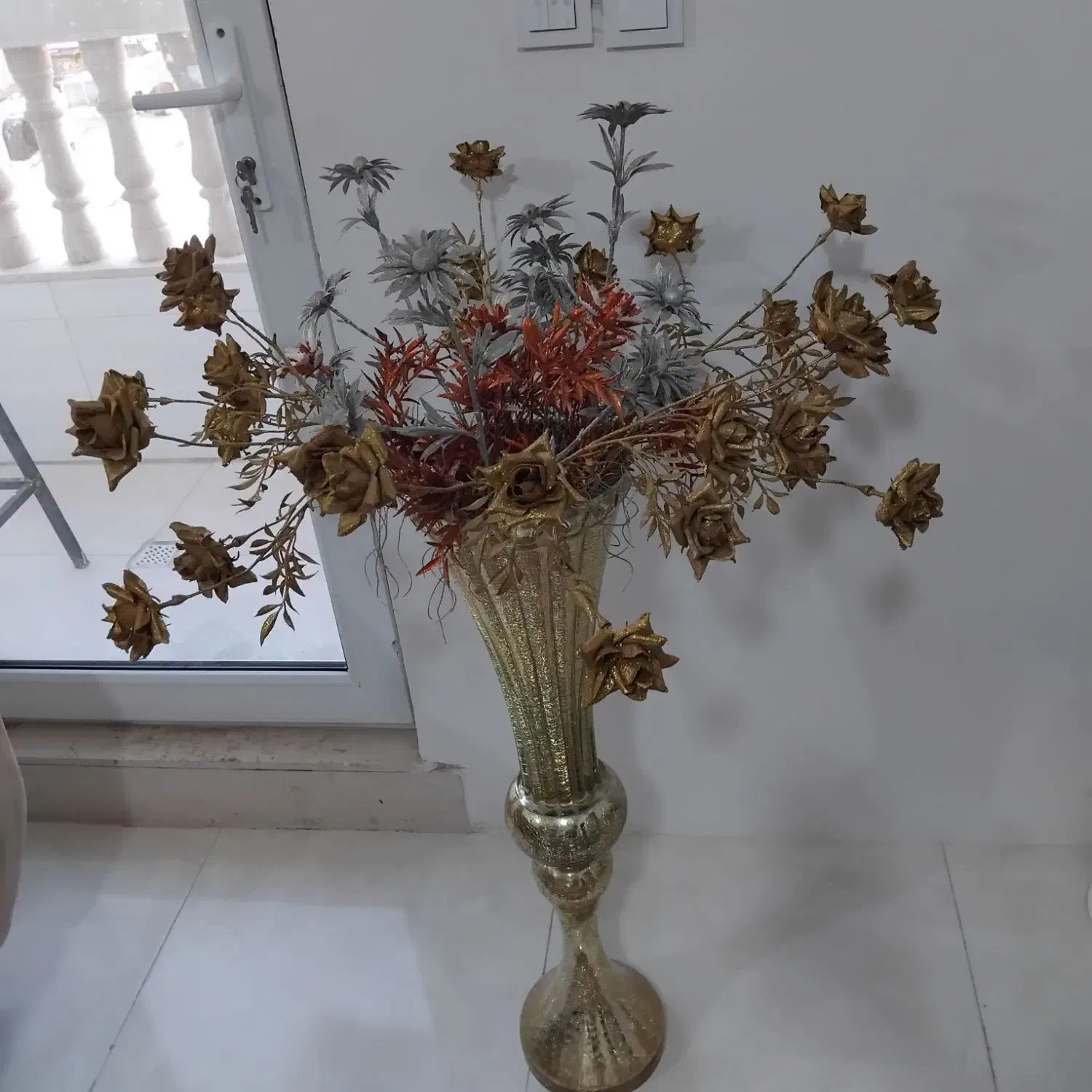 گل و گلدان|گل مصنوعی|کرمانشاه, |دیوار