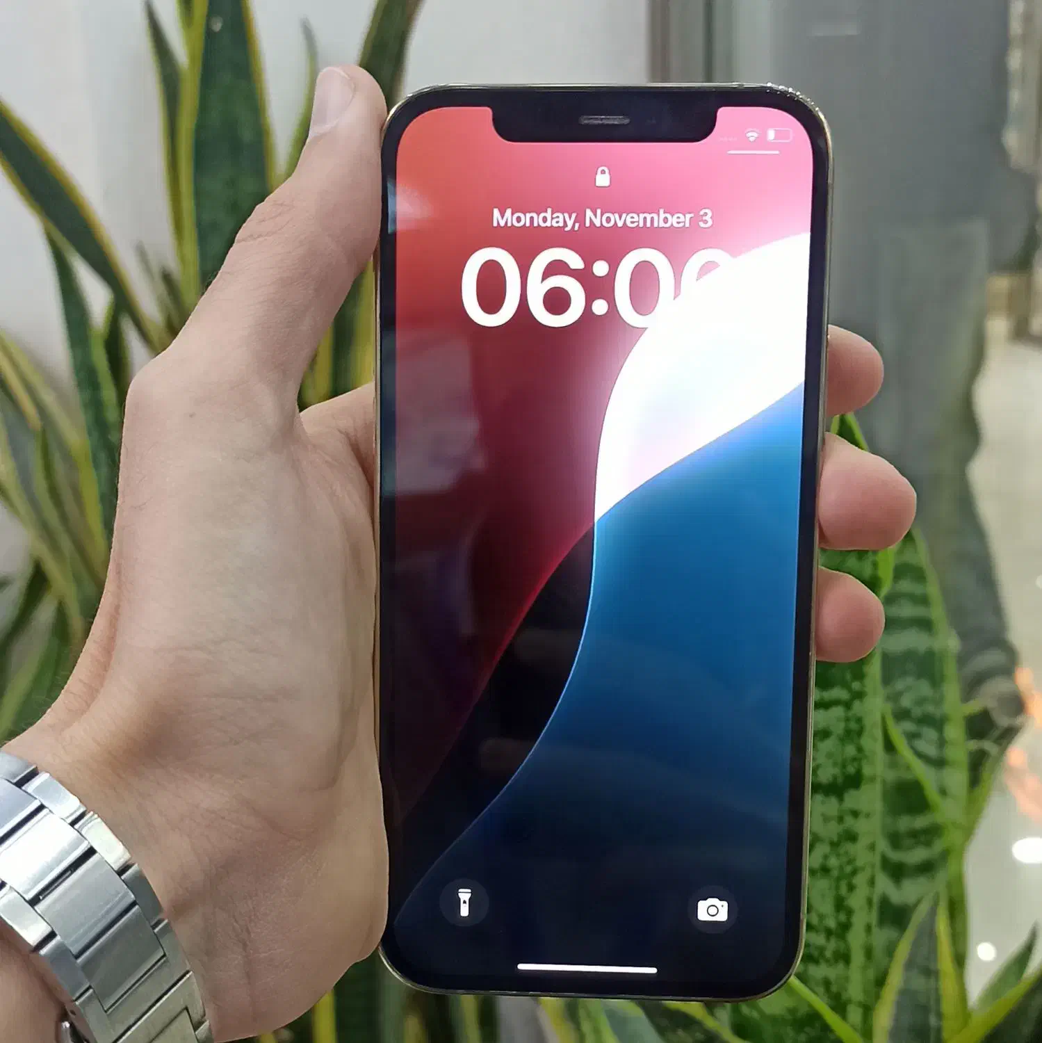 آیفون ۱۲ پرو رنگ گلد بدون پیش پرداخت و اقساطی|موبایل|اصفهان, احمدآباد|دیوار