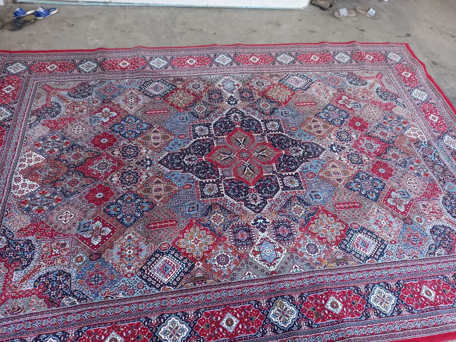 فرش ۹ متری و۶ متری سالم برای فروش|فرش|لنگرود, |دیوار