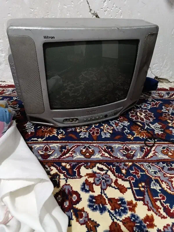 تلویزیون|تلویزیون و پروژکتور|قرق, |دیوار