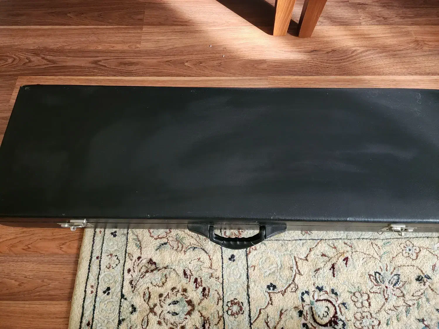 سنتور|سازهای سنتی|رشت, معلم|دیوار