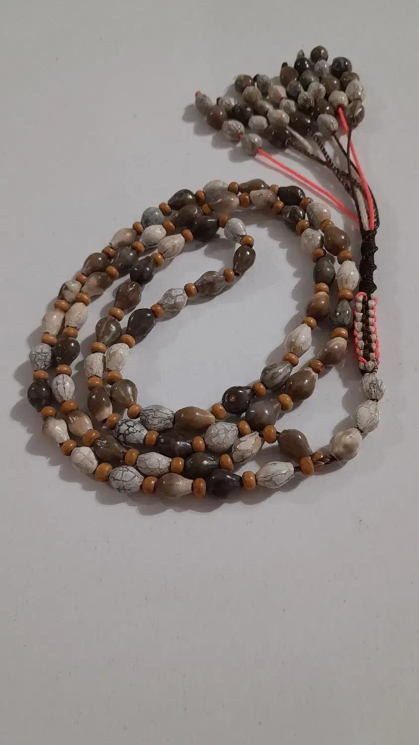 گردن بند عتیقه از دل طبیعت|کلکسیون اشیاء عتیقه|رشت, سلیمانداراب|دیوار