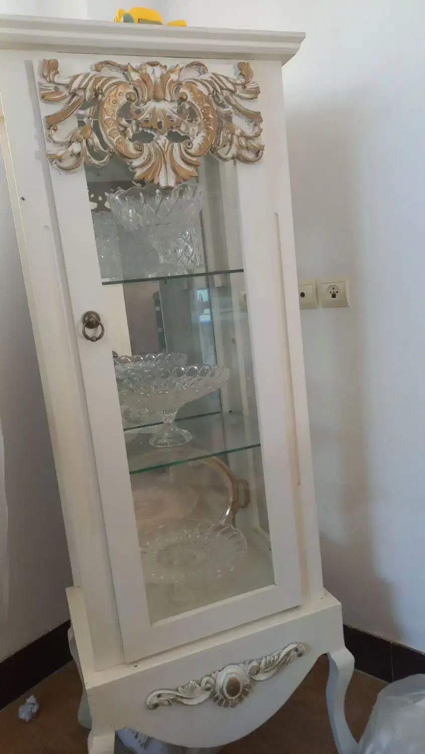 میز تلویزیون و بوفه|میز تلویزیون|گنبد کاووس, |دیوار