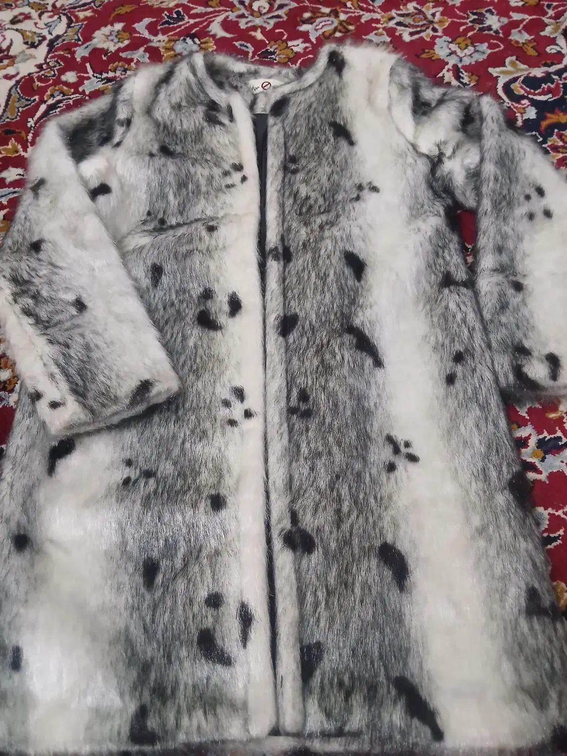 پالتو|لباس|کاشان, گبرها|دیوار