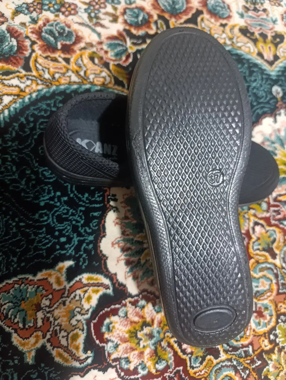 فروش کفش اسپرت|کیف، کفش، کمربند|سمنان, |دیوار