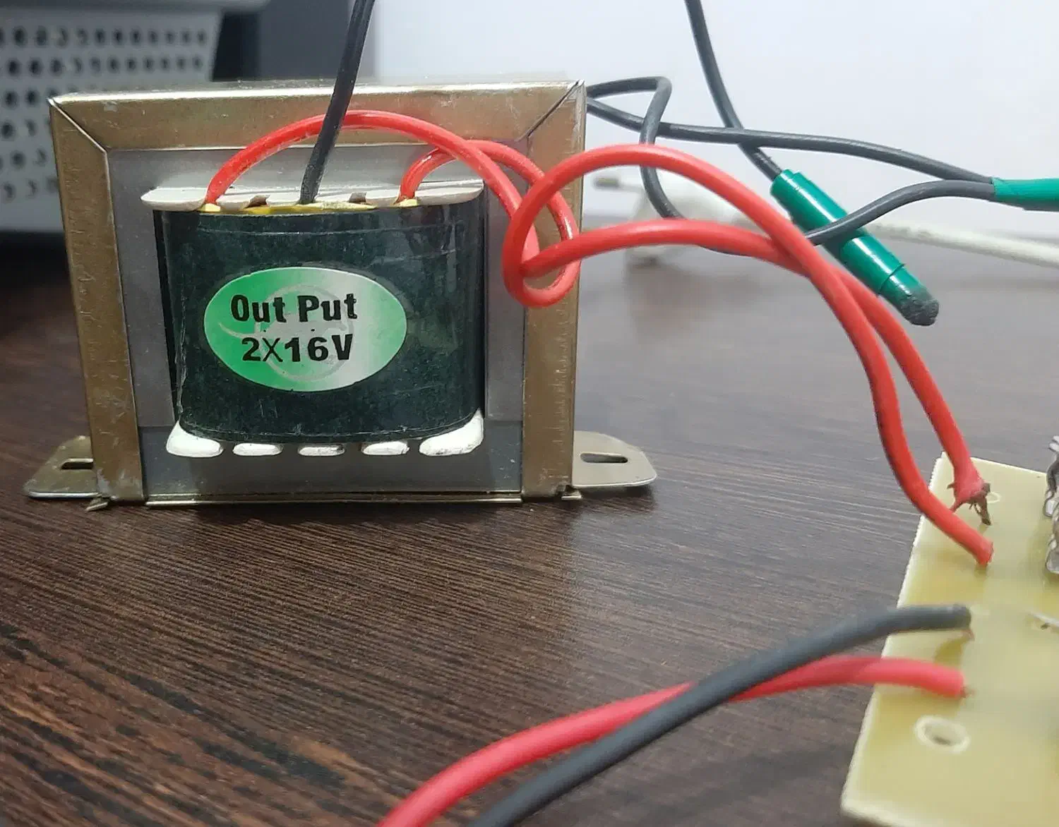 رشته الکترونیک پروژه کاردانی یا کارشناسی|قطعات و لوازم جانبی رایانه|تهران, سجاد|دیوار