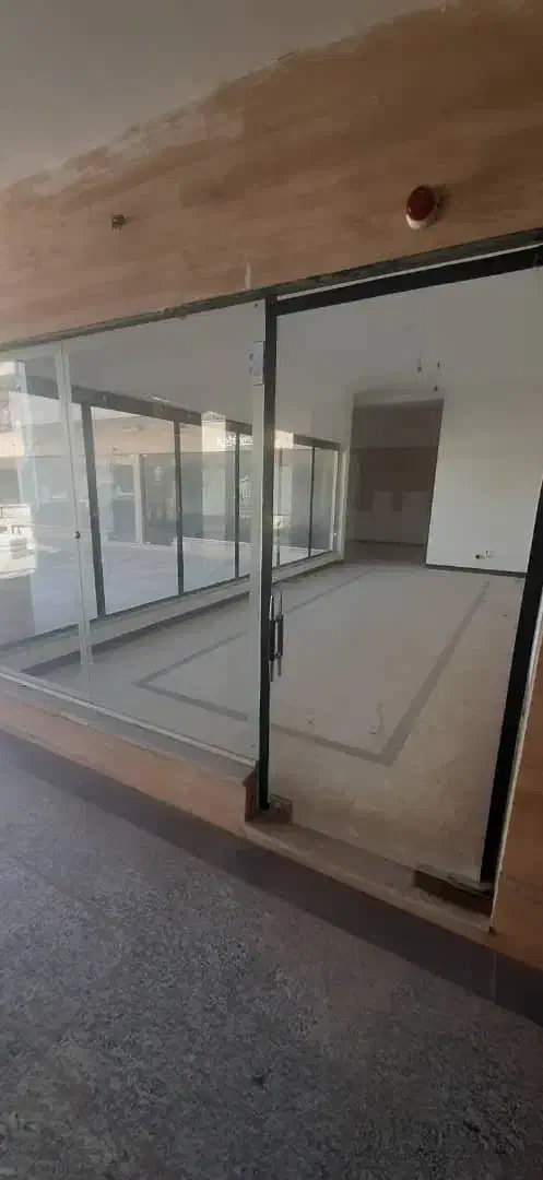 فروش فوری مغازه تجاری در شهرضا ، میدان باغملی|فروش مغازه و غرفه|شهرضا, |دیوار