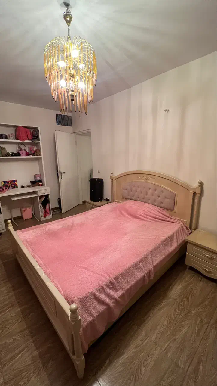 سرویس خواب ۱۶۰ همراه با کتاب خانه و میز تحریر|تخت و سرویس خواب|تهران, جنت‌آباد شمالی|دیوار