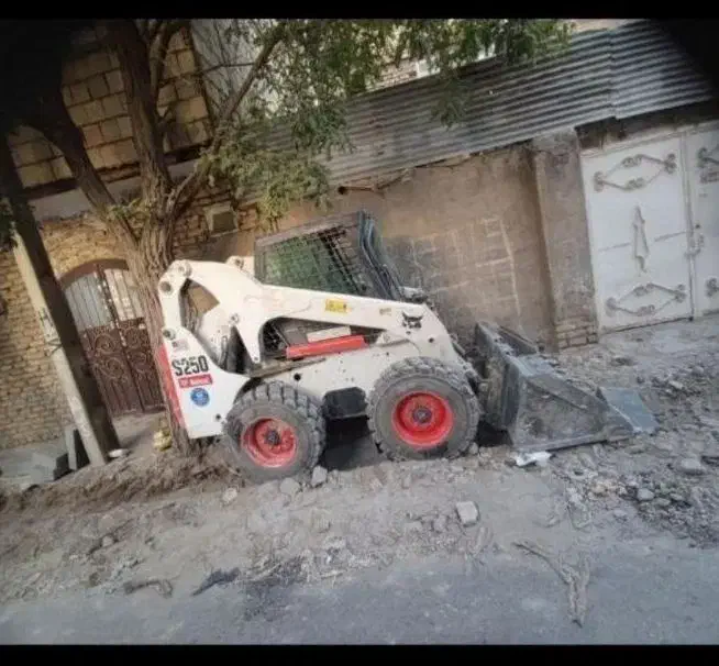 فروش یک دستگاه بابکت اس ۲۵۰ های فولا|خودرو سنگین|مشهد, تبادکان|دیوار