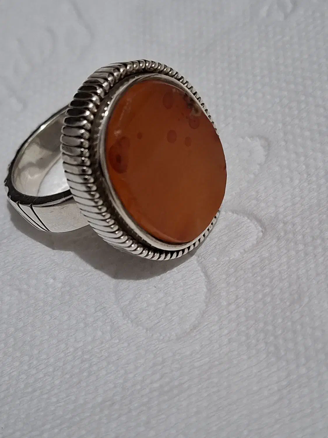 انگشتر دست‌ساز عقیق یمن کهنه|جواهرات|اردبیل, |دیوار