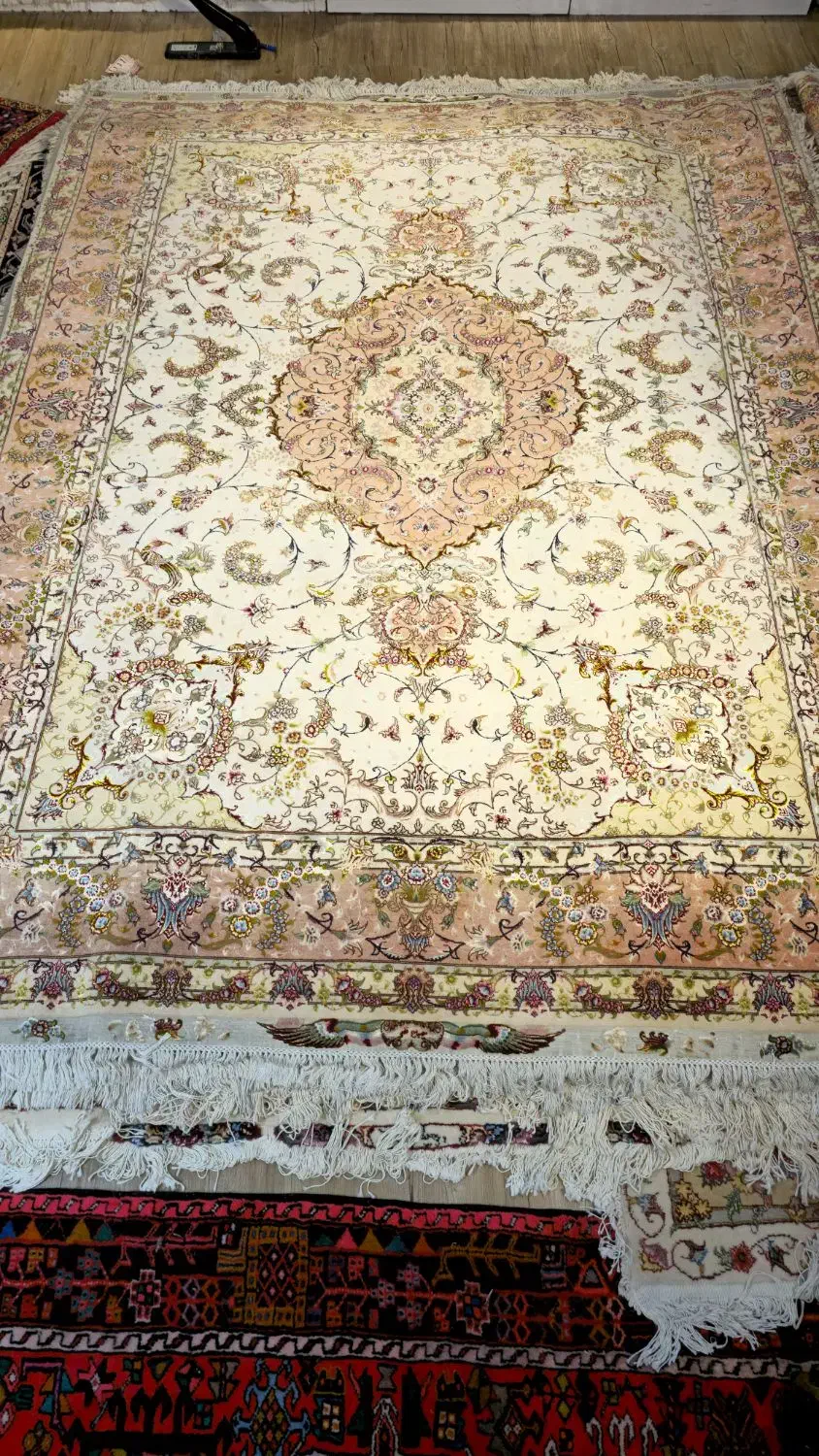 فرش دستباف اعلا بافت  ۹ متری مصباح قلم بنام ۶۰ رج|فرش|تبریز, |دیوار