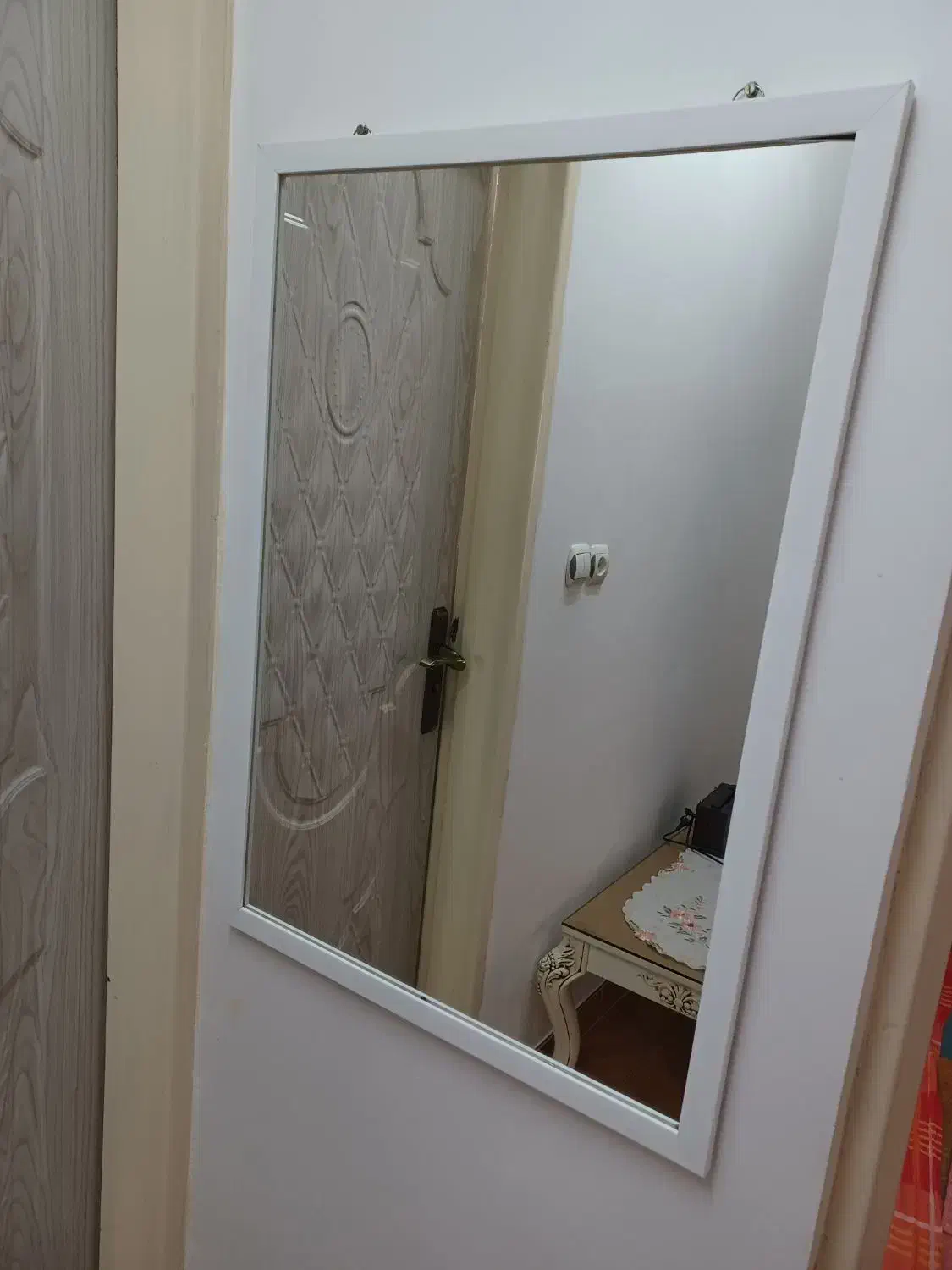 آینه قدی|آینه|رشت, کوی امام رضا|دیوار