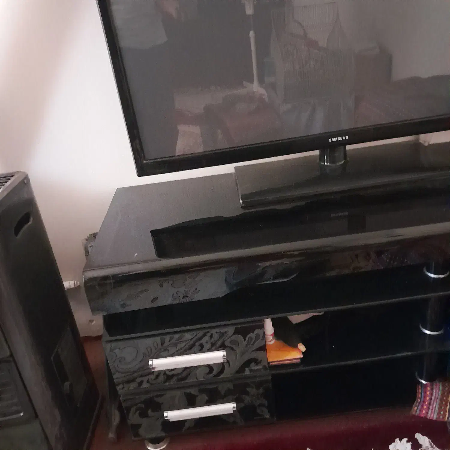 تلویزیون|تلویزیون و پروژکتور|اسلام‌شهر, شهرک قائمیه|دیوار