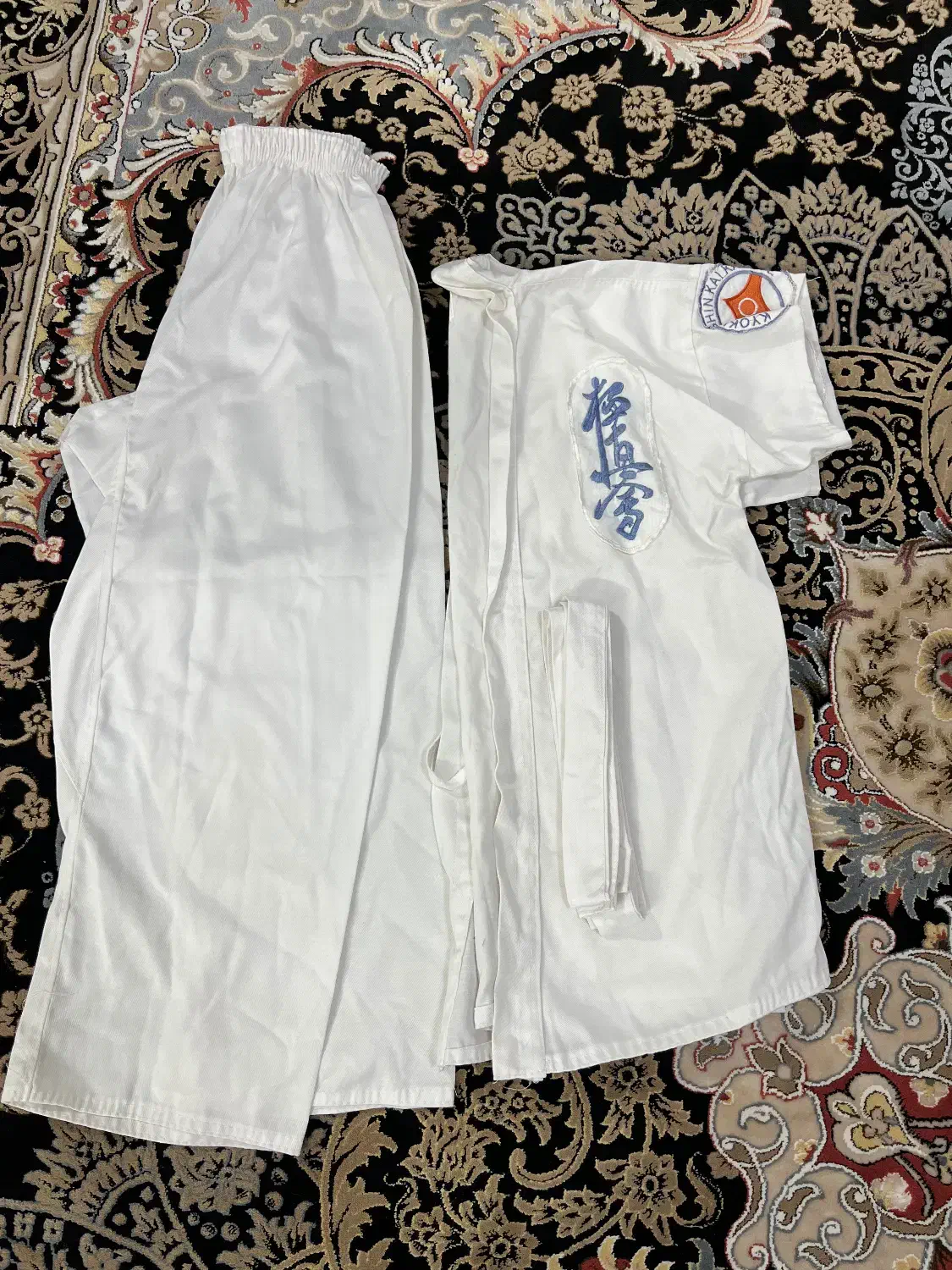 لباس کاراته|تجهیزات ورزشی|شیراز, کوشک میدان|دیوار