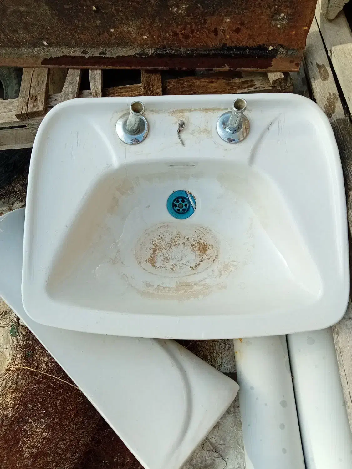 روشویی|لوازم سرویس بهداشتی|نهاوند, |دیوار