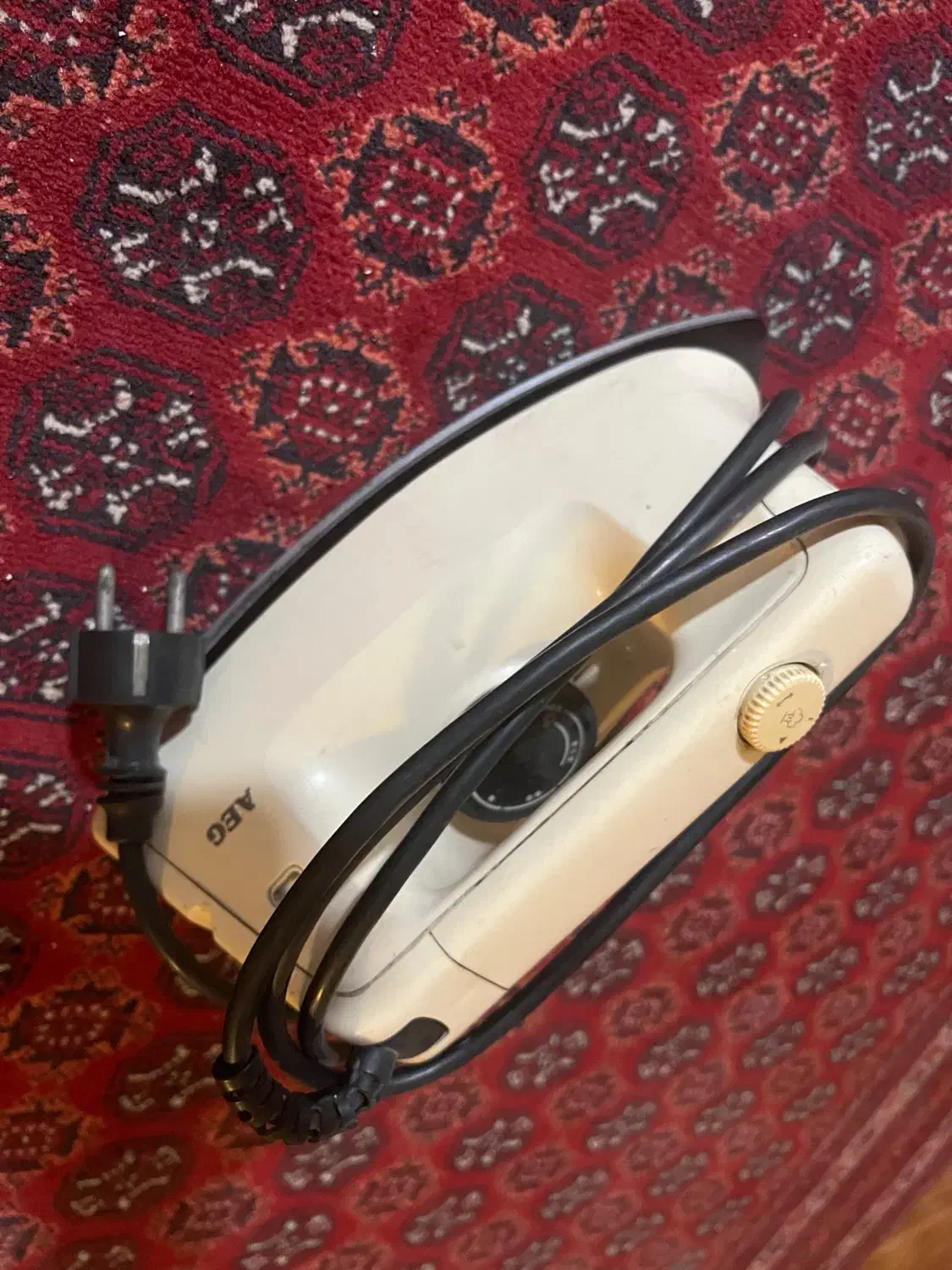 اتو AEG|اتو و لوازم اتو|تهران, نیاوران|دیوار