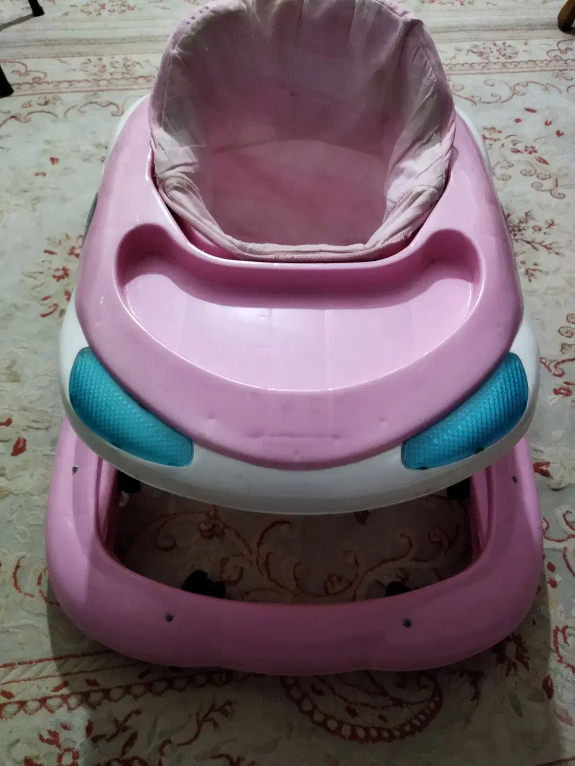 روروک|کالسکه و لوازم جانبی|مرند, |دیوار