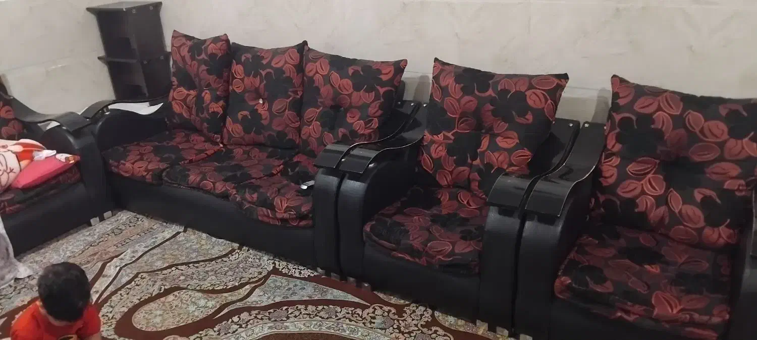 مبل راحتی|مبلمان خانگی و میز عسلی|رباط‌کریم, شترخوار|دیوار