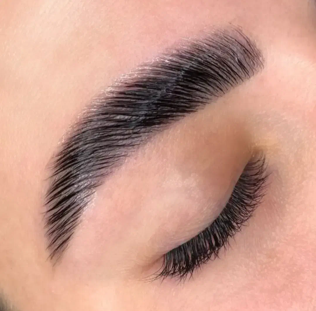 خدمات مژه دهلران|خدمات آرایشگری و زیبایی|دهلران, |دیوار