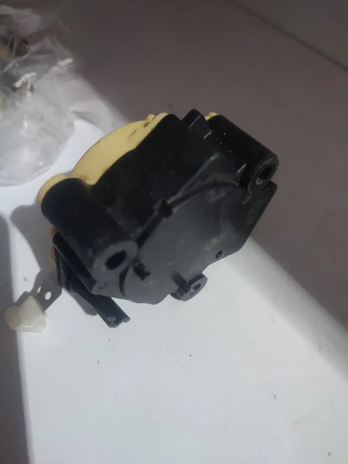 قطعات،لوازم‌لباسشوی 110ژاپنی تعمیرلباسشویی|ماشین لباسشویی و خشک‌کن لباس|بندرعباس, |دیوار